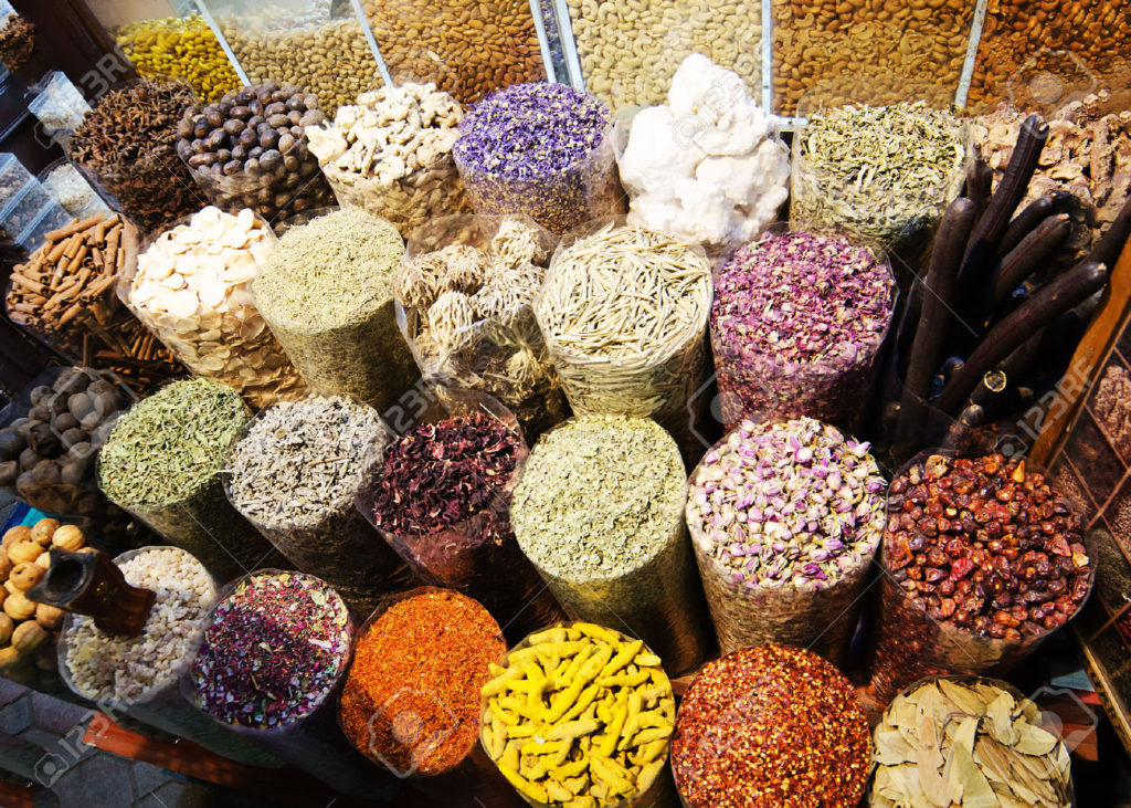 26406509-Spices-in-bazaar-of-Dubai-United-Arab-Emirates-Stock-Photo